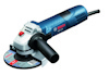 Blå och svart vinkelslip med röd strömbrytare och ett svart handtag, märkt "Bosch GWS 7-125".