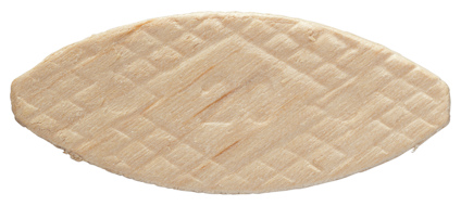 Oval, ljus träkil med korsmönstrad yta.