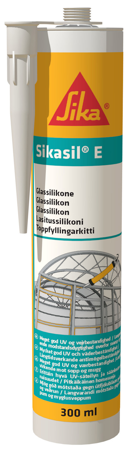 Fogmassa i en genomskinlig tub med etikett "Sikasil E".