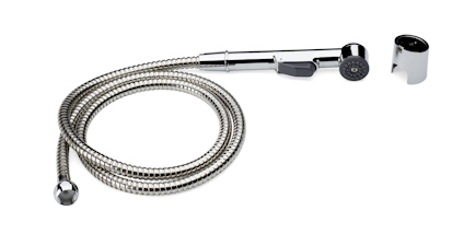 Duschhandtag med silverfärgad flexibel slang och hållare i krom.