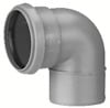 Grå rörböj med en 90-graders vinkel och en muffanslutning, mot en vit bakgrund.
