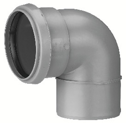Grå rörböj med en 90-graders vinkel och en muffanslutning, mot en vit bakgrund.