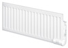 Vit elradiator med vertikala paneler och reglage på sidan.