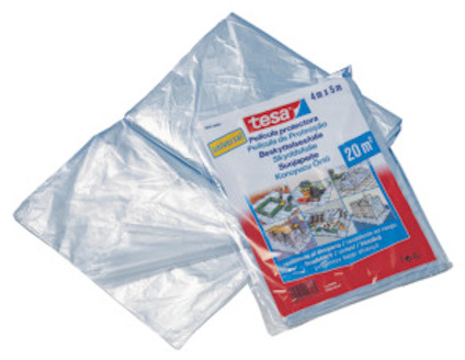 Transparent plastfolie med blåaktig ton, förpackad med etikett som visar text på flera språk och illustrationer av användningsområden.