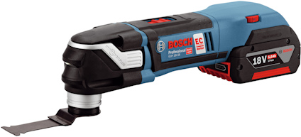 Multiverktyg i blått och svart med Bosch-logotyp, utrustad med ett blad och ett 18V batteri.